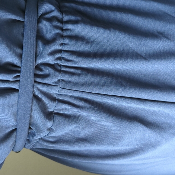 Jessica Simpson Cold Shoulder dress - Picture 9 of 10